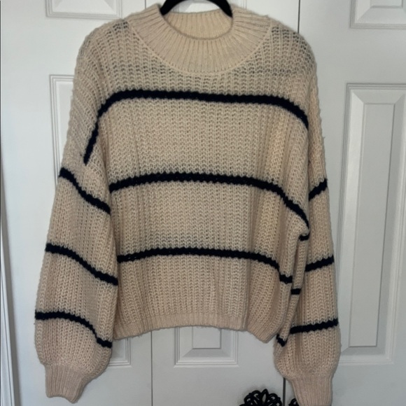 HYFVE Trina Oversized Striped Sweater - medium - Picture 3 of 7